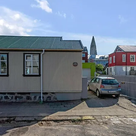 Vibrant 1br In * Reykjavik
